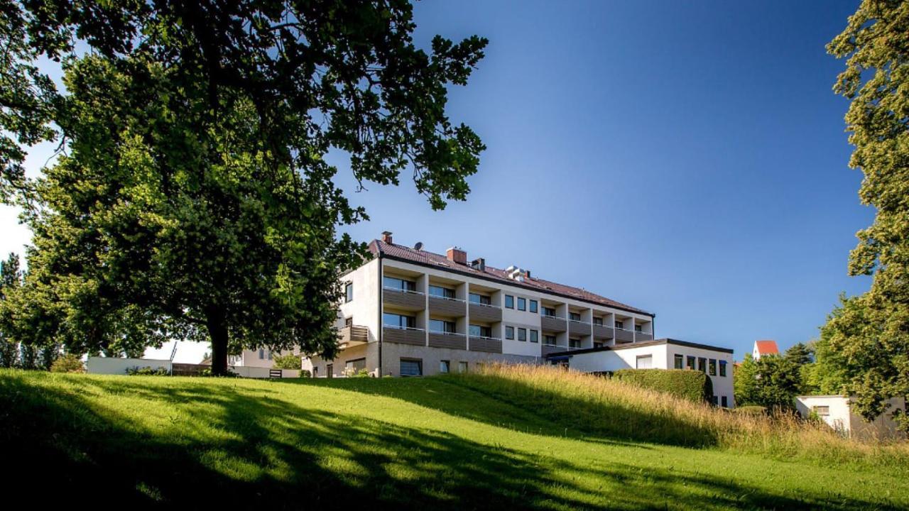 Hotel Parsberg Puchheim Eksteriør billede